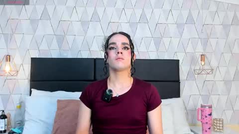 Snapshot of justineperry chatting on 28, 11, 2025 Justine online show from 28, 11, 2025