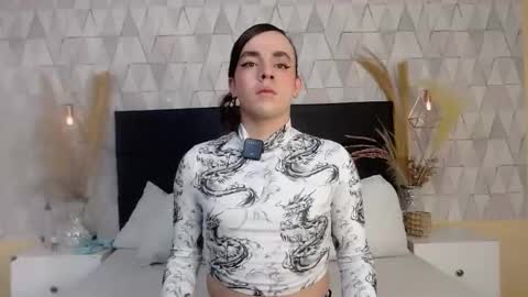 Justine online show from 8, 4, 2026