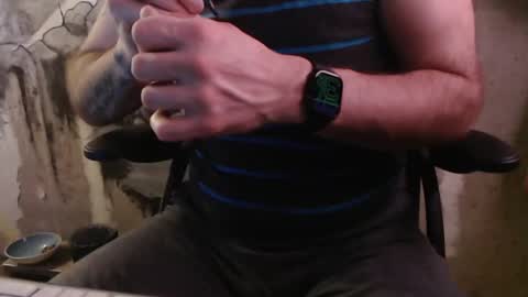 justinmoore1987 online show from 8, 1, 2025