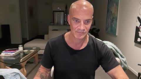 justinscott1972660422 online show from 20, 11, 2025