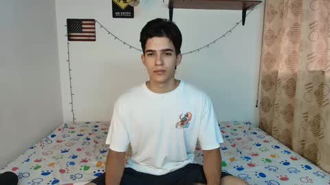 Snapshot of justinsinner1 chatting on 6, 2, 2025 justinsinner1 online show from 6, 2, 2025