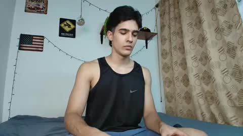 Snapshot of justinsinner1 chatting on 23, 2, 2025 justinsinner1 online show from 23, 2, 2025