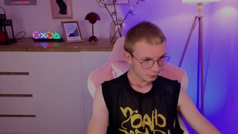 justleo_ online show from 8, 8, 2026