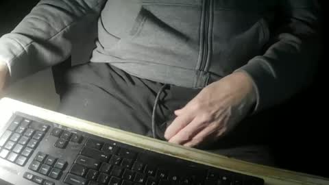 Justme39057 online show from 28, 5, 2026