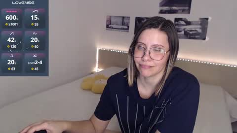 Julie online show from 21, 12, 2024