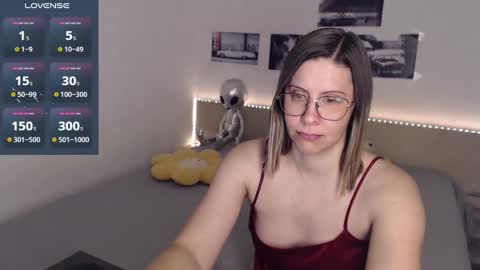 Julie online show from 18, 1, 2025