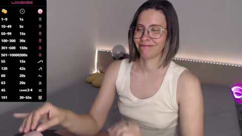 Julie online show from 15, 6, 2026