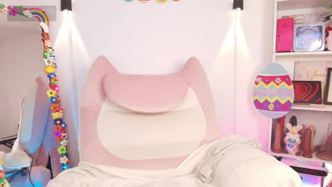 Emy online show from 2, 4, 2026