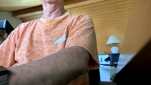 justwalter0064 online show from 29, 7, 2026