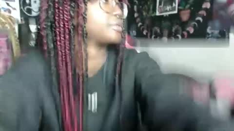 Aki Kim online show from 9, 1, 2026