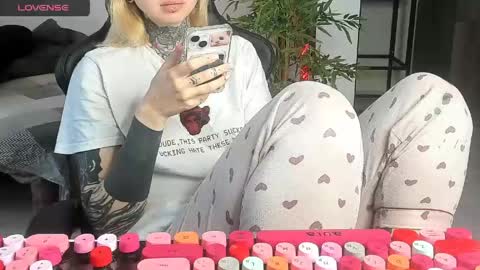 Alice online show from 8, 5, 2026