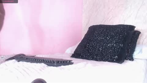 Snapshot of k_stormi_ chatting on 7, 3, 2025 STORMI online show from 7, 3, 2025