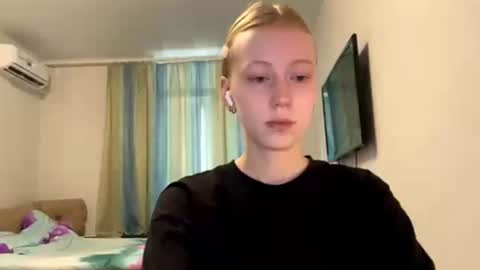 Snapshot of kacicasal chatting on 18, 7, 2026 Mia 1st day here online show from 18, 7, 2026