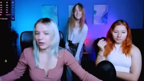 kaela_spell_ online show from 21, 11, 2025