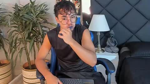Snapshot of kai_storn chatting on 18, 4, 2026 kai_storn online show from 18, 4, 2026