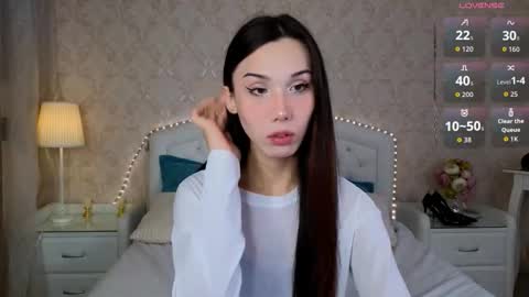 Kaia Monday Thursday FridaySaturdaySunday online show from 6, 11, 2025