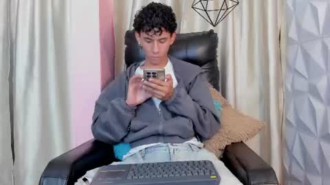 Snapshot of kaiirox chatting on 23, 6, 2026 kai online show from 23, 6, 2026