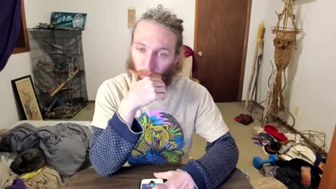 Kaiku77 online show from 2, 1, 2025