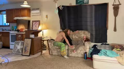 Kaiku77 online show from 13, 2, 2026