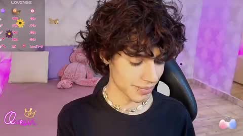 Snapshot of kaisage_tay chatting on 23, 4, 2026 kaisage_tay online show from 23, 4, 2026