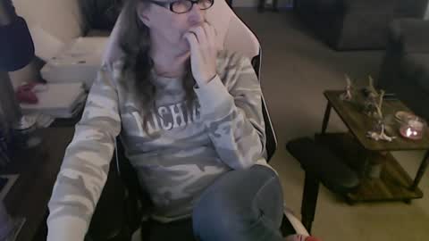 Snapshot of kait331 chatting on 2, 5, 2026 Camprincess331 online show from 2, 5, 2026