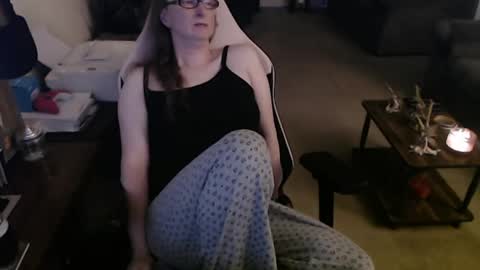Snapshot of kait331 chatting on 25, 5, 2026 Camprincess331 online show from 25, 5, 2026