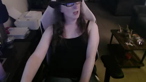 Snapshot of kait331 chatting on 28, 5, 2026 Camprincess331 online show from 28, 5, 2026