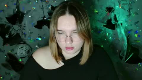 Kaitlin online show from 3, 10, 2025