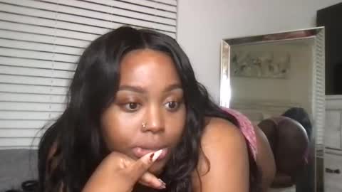 kaitlyncamsx online show from 26, 1, 2025