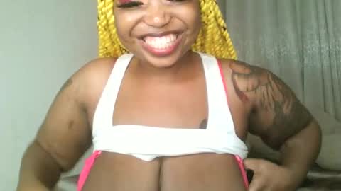 Snapshot of kakey_love chatting on 6, 12, 2024 kakey love online show from 6, 12, 2024