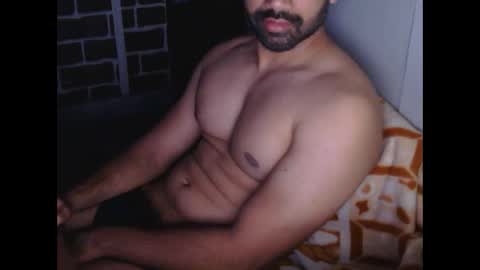 Vicky online show from 31, 12, 2024