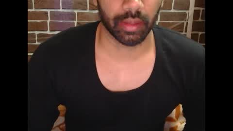 Vicky online show from 1, 1, 2025