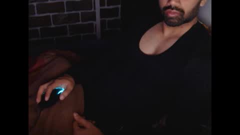 Vicky online show from 1, 1, 2025