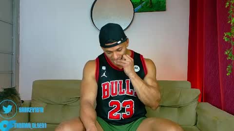 kale thomson online show from 21, 4, 2026