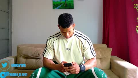 Snapshot of kale_tomson chatting on 2, 6, 2026 kale thomson online show from 2, 6, 2026