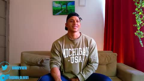 Snapshot of kale_tomson chatting on 7, 6, 2026 kale thomson online show from 7, 6, 2026