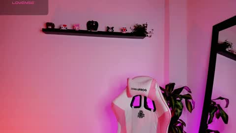 Kali Ka Please help me with your thumbs up its important   dont forget my birthday on October 26 online show from 10, 9, 2025