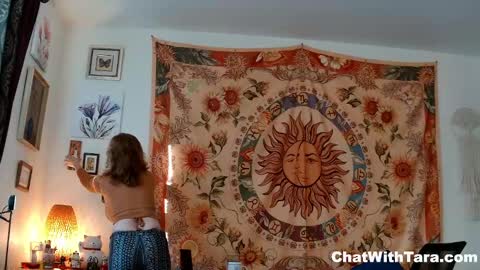 Tara Smith online show from 6, 12, 2024