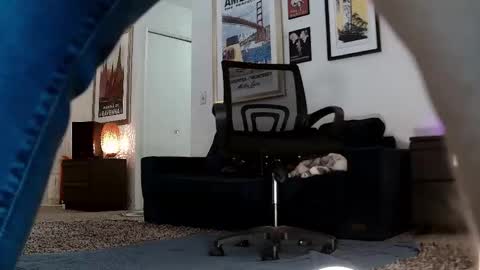 Tara Smith online show from 25, 10, 2025