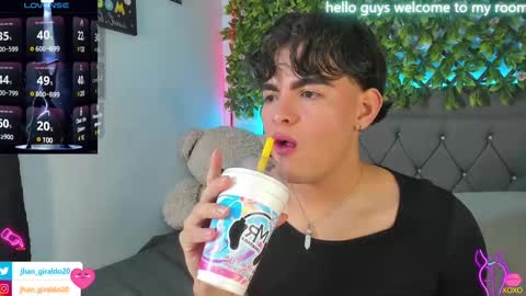 camilo  independent model online show from 20, 1, 2025