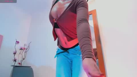 Snapshot of kamila_arias chatting on 30, 6, 2026 online show from 30, 6, 2026