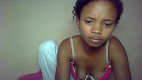 kamillah69 online show from 15, 2, 2026