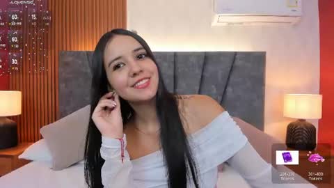 Snapshot of kandy_doll chatting on 19, 6, 2026 Deisy Miller online show from 19, 6, 2026