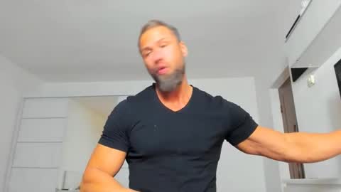 Snapshot of kanegriffin26 chatting on 16, 1, 2025 Kane OF strongkane online show from 16, 1, 2025