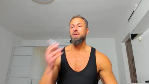 Snapshot of kanegriffin26 chatting on 17, 1, 2025 Kane OF strongkane online show from 17, 1, 2025