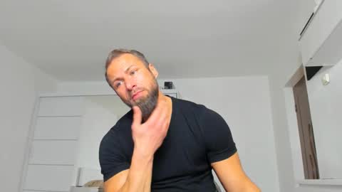 Snapshot of kanegriffin26 chatting on 28, 1, 2025 Kane OF strongkane online show from 28, 1, 2025