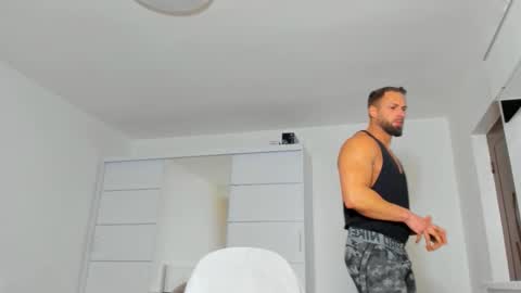 Snapshot of kanegriffin26 chatting on 28, 2, 2025 Kane OF strongkane online show from 28, 2, 2025