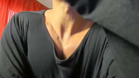 Snapshot of kanegriffin26 chatting on 15, 12, 2025 Kane OF strongkane online show from 15, 12, 2025