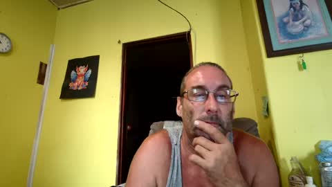 Snapshot of kansasfarmer1 chatting on 5, 8, 2026 kansasfarmer1 online show from 5, 8, 2026