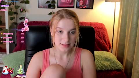 Snapshot of karambamoon chatting on 14, 12, 2024 Lera online show from 14, 12, 2024